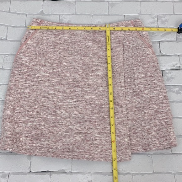 LOFT by Ann Taylor Layered Skirt. Size 8. Pink. Zip up. Pockets - Picture 9 of 10